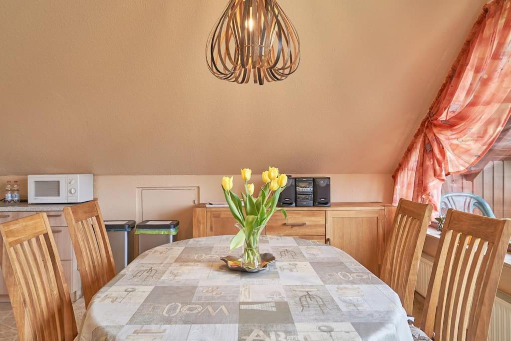Ferienwohnung Am Stadtrand Von Berlin Neu Buch エクステリア 写真