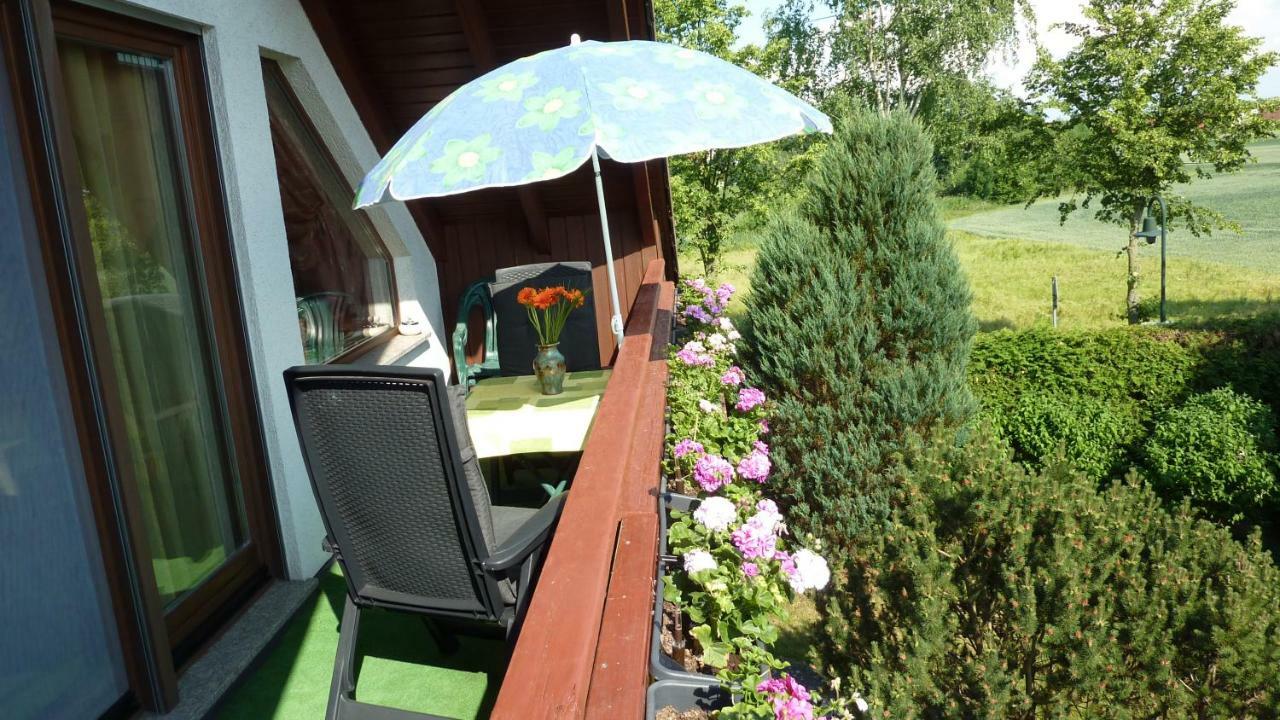 Ferienwohnung Am Stadtrand Von Berlin Neu Buch エクステリア 写真